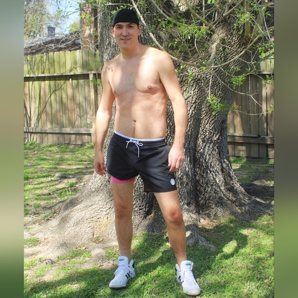 Men's Clothing - Picture 5 of 16